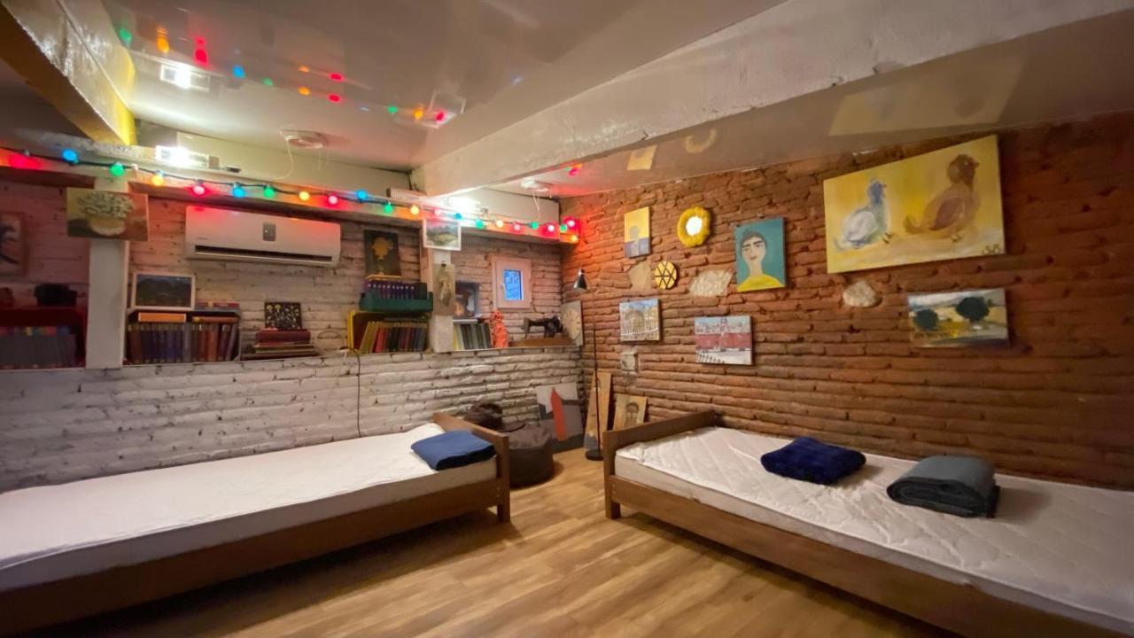 Art Apartment In Kala Tbilisi Historic District Екстер'єр фото